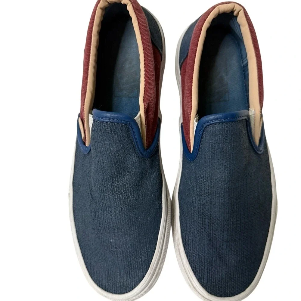 Vans Old Skool Blue and Red Slip On Textured Suede Men's 6.6‎ Women's 8
